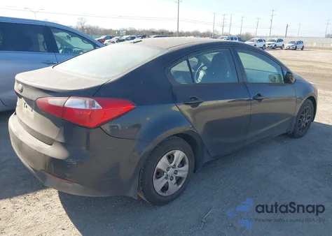 2016 Kia Forte Lx z USA, uszkodzony, nr VIN KNAFK4A65G5513110